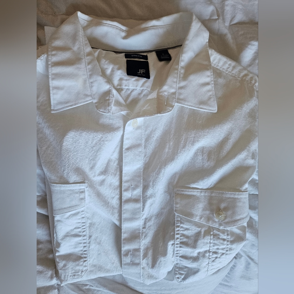 Men's short sleeve white buttom down